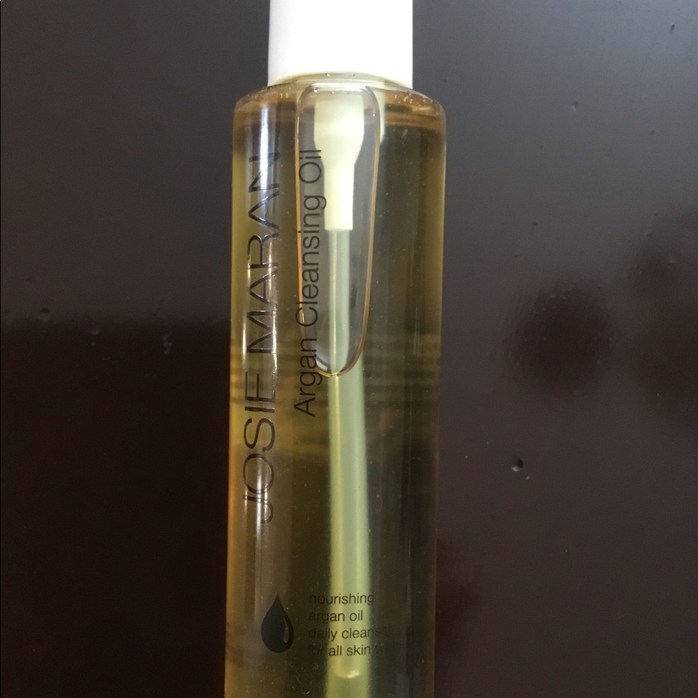 Josie Maran Argan Cleansing Oil